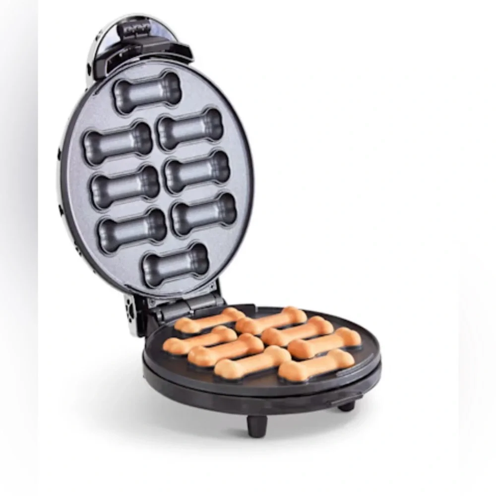 DASH Express Dog Treat Maker, Large